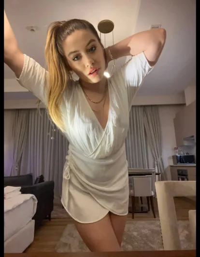 Full Enjoy 9911107661 Call Girls In Katwaria Sarai