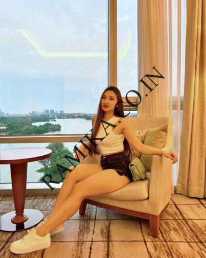 Call Us @ >> 8447074457 > Call Girls in Aiims Metro Escorts Delhi