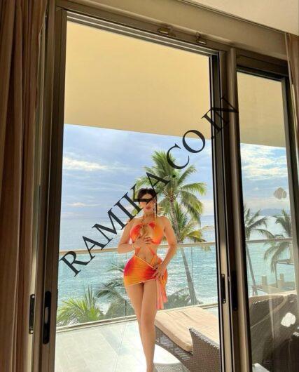 Call Us @ >> 8447074457 > Call Girls in ITO Escorts Delhi