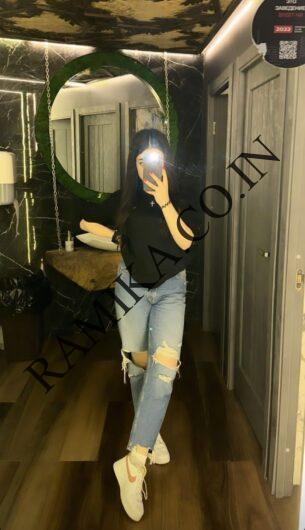 Call Us @ >> 8447074457 > Call Girls in Jama Masjid Escorts Delhi