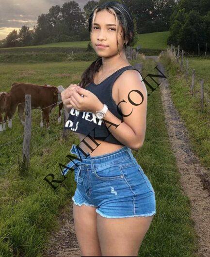 Call Us @ >> 8447074457 > Call Girls in Chawri Bazar Escorts Delhi