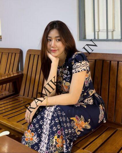 Call Us @ >> 8447074457 > Call Girls in East Of Kailash Escorts Delhi