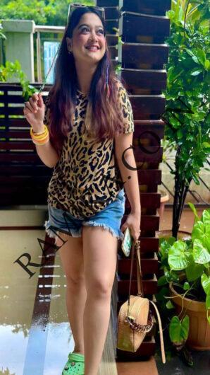 #1 | Call Girls Dwarka Good Quality And Luxury Escorts Delhi 99714-/-46351